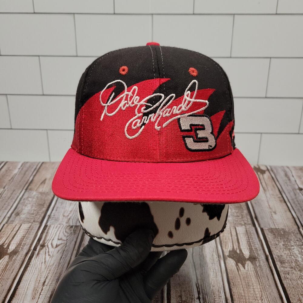 Chase Authentic Dale Earnhardt The Intimidator Vintage Sharktooth Snapback Hat